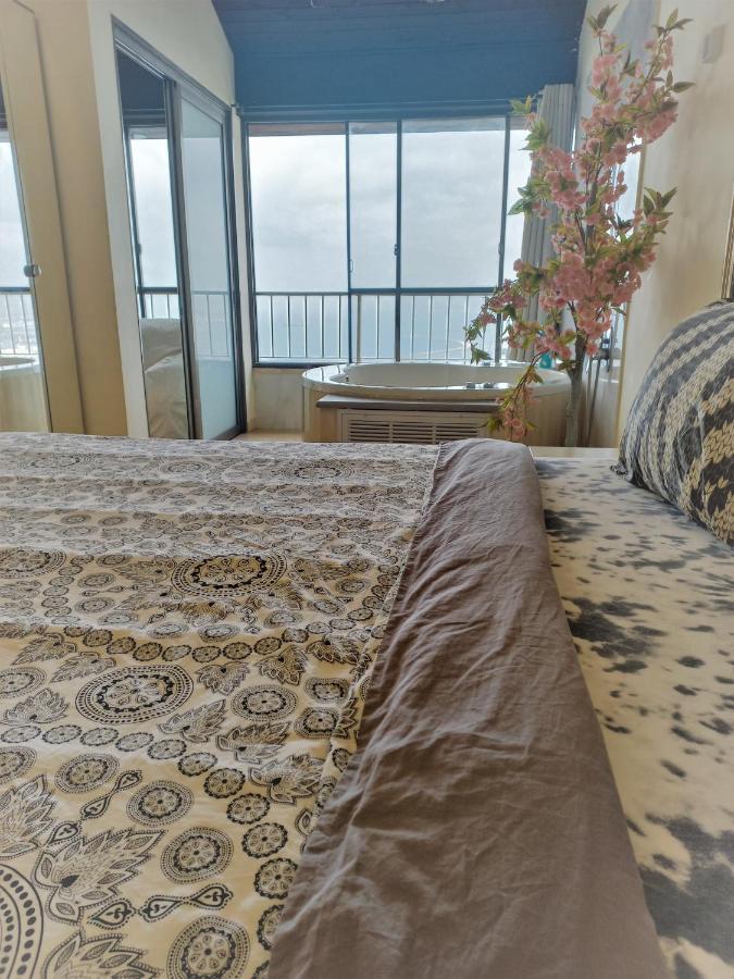 Panorama Bay View 3 Room Haifa Eksteriør bilde